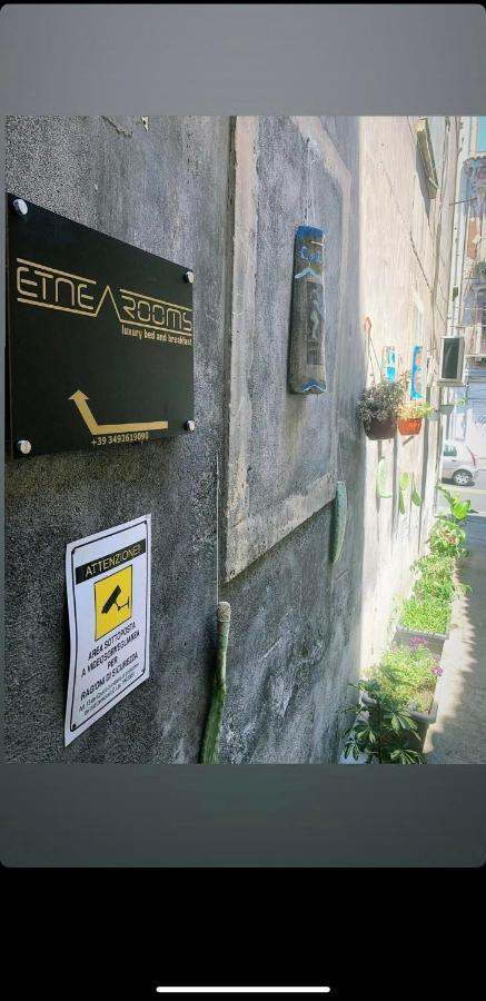 Etnea Room'S Katánie Exteriér fotografie